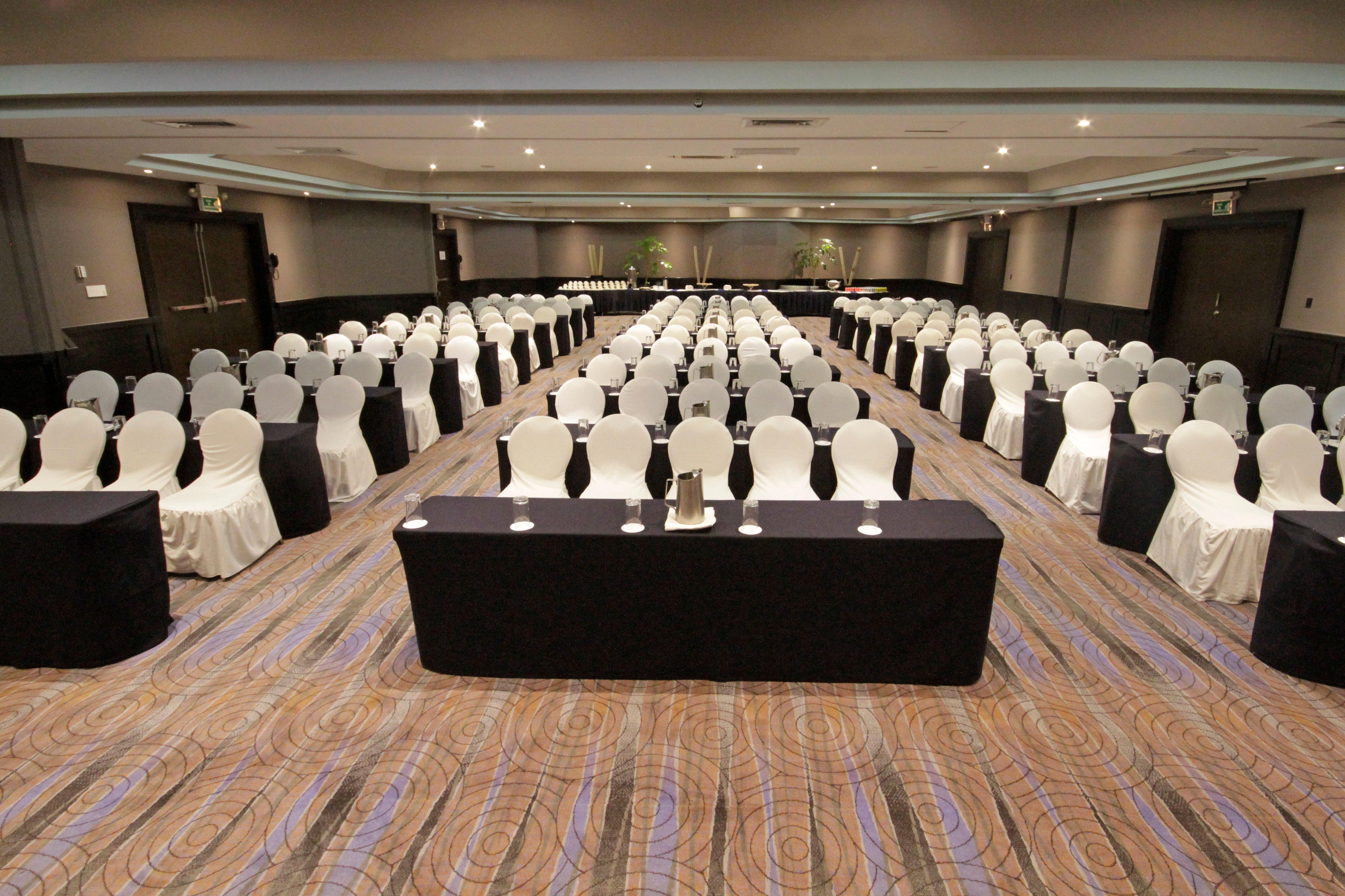 Presidente Intercontinental Guadalajara By Ihg Hotell Zapopan Eksteriør bilde