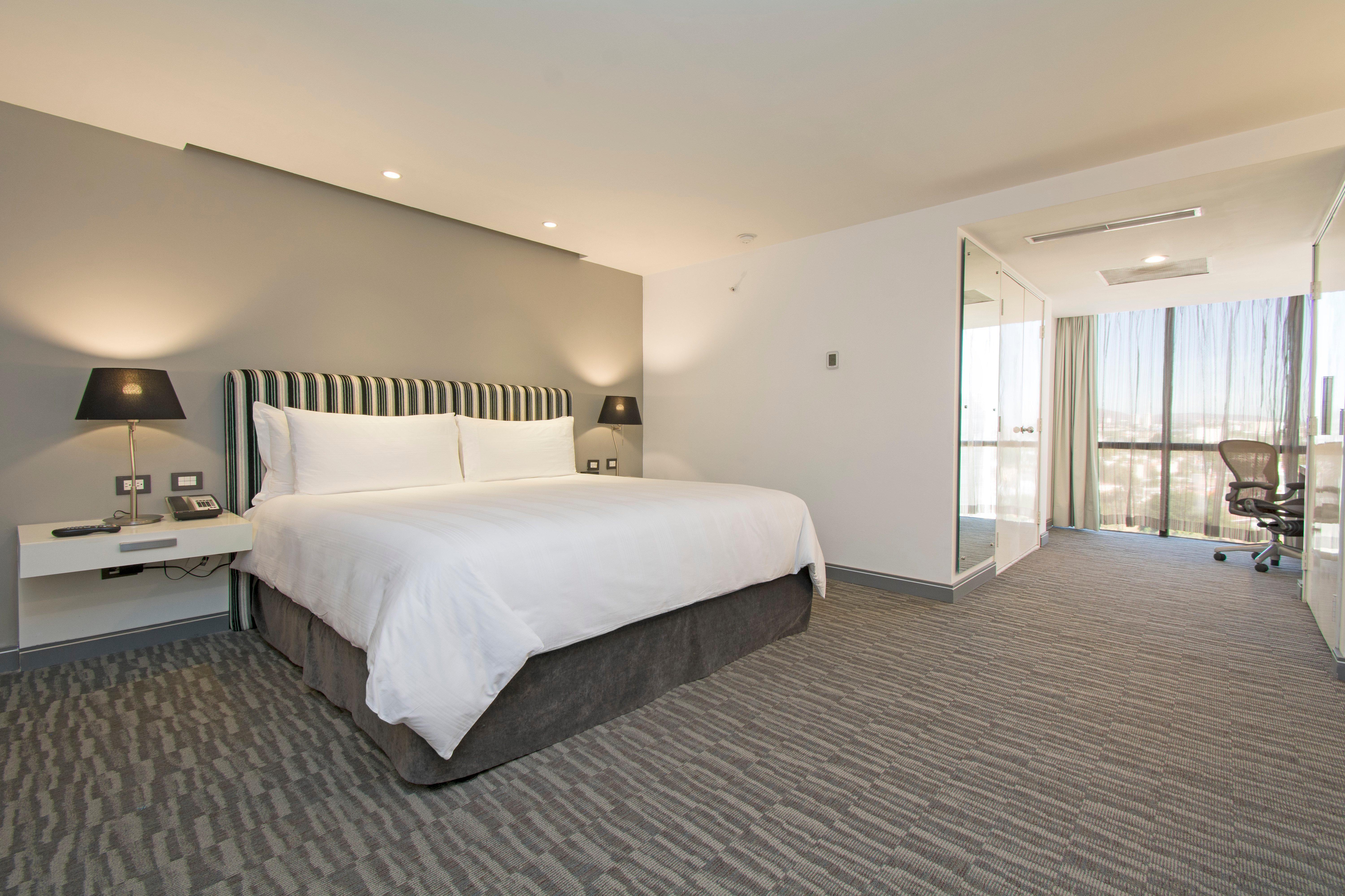 Presidente Intercontinental Guadalajara By Ihg Hotell Zapopan Eksteriør bilde